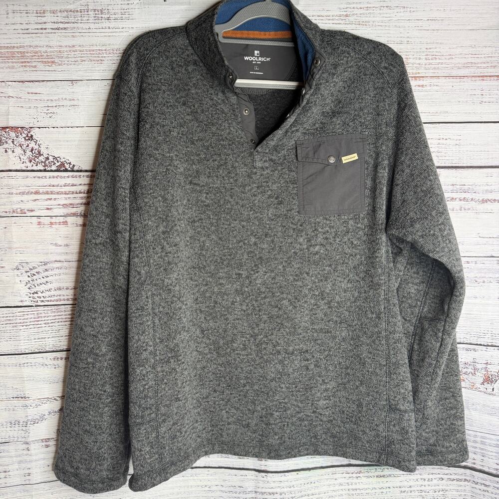 Woolrich Mens Large Gray Fleece Pullover Snap Neck Sweater Chest Pocket Outdoor